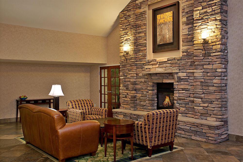 Holiday Inn Express & Suites Wheat Ridge-Denver West, An Ihg Hotel Interior photo